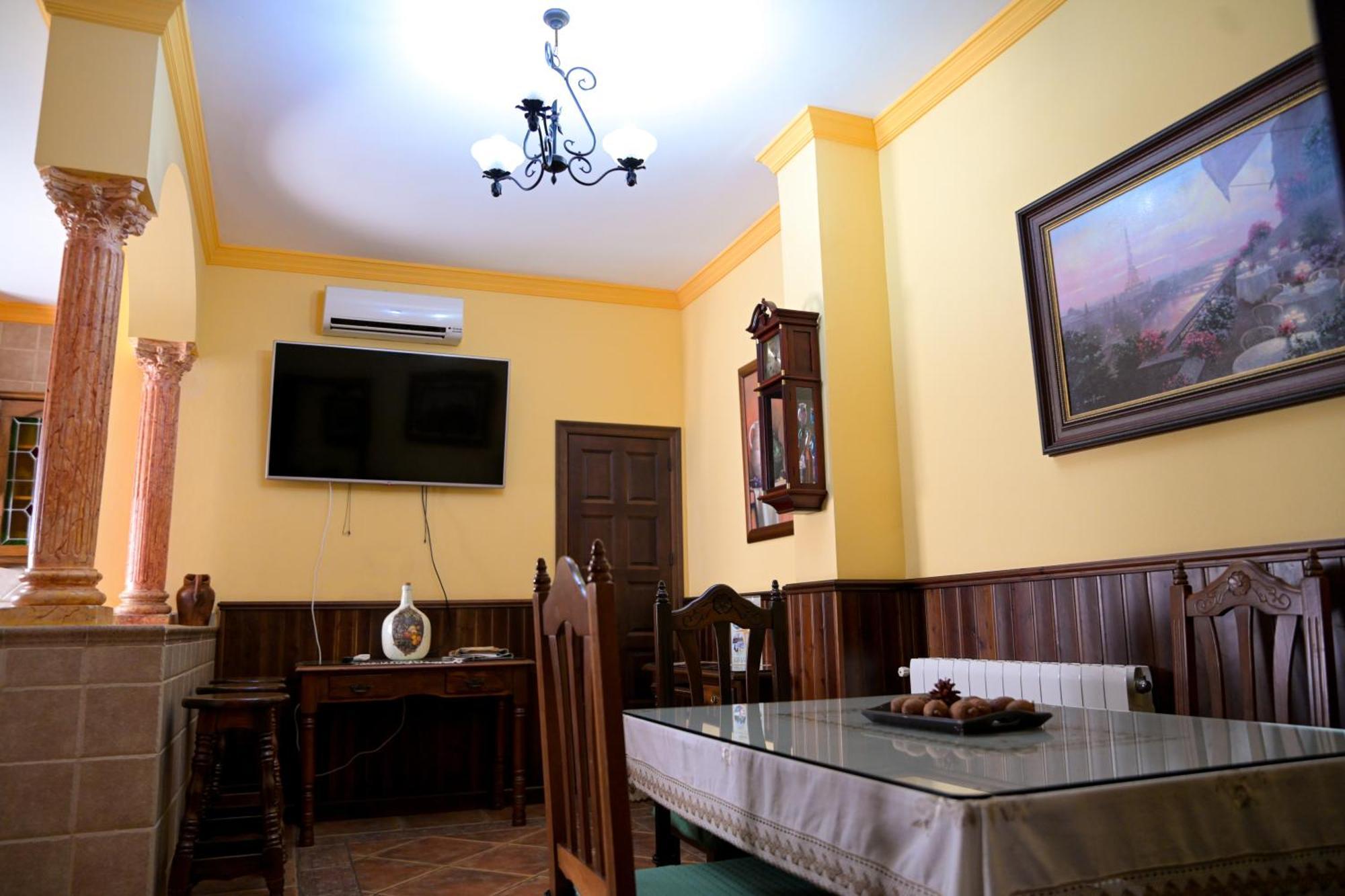 Casa Rural La Encina ออร์นาชวยโลส ภายนอก รูปภาพ