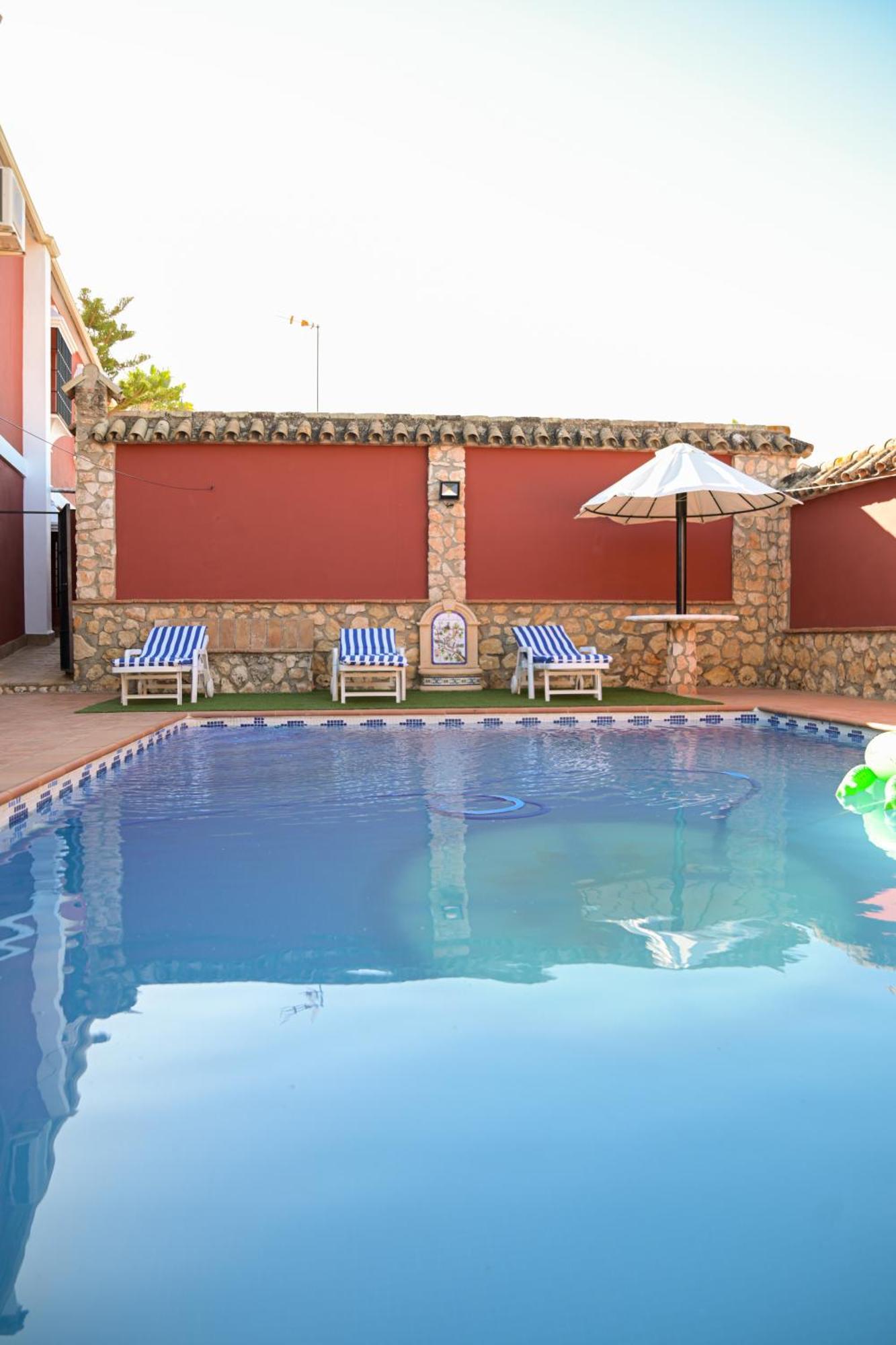 Casa Rural La Encina ออร์นาชวยโลส ภายนอก รูปภาพ