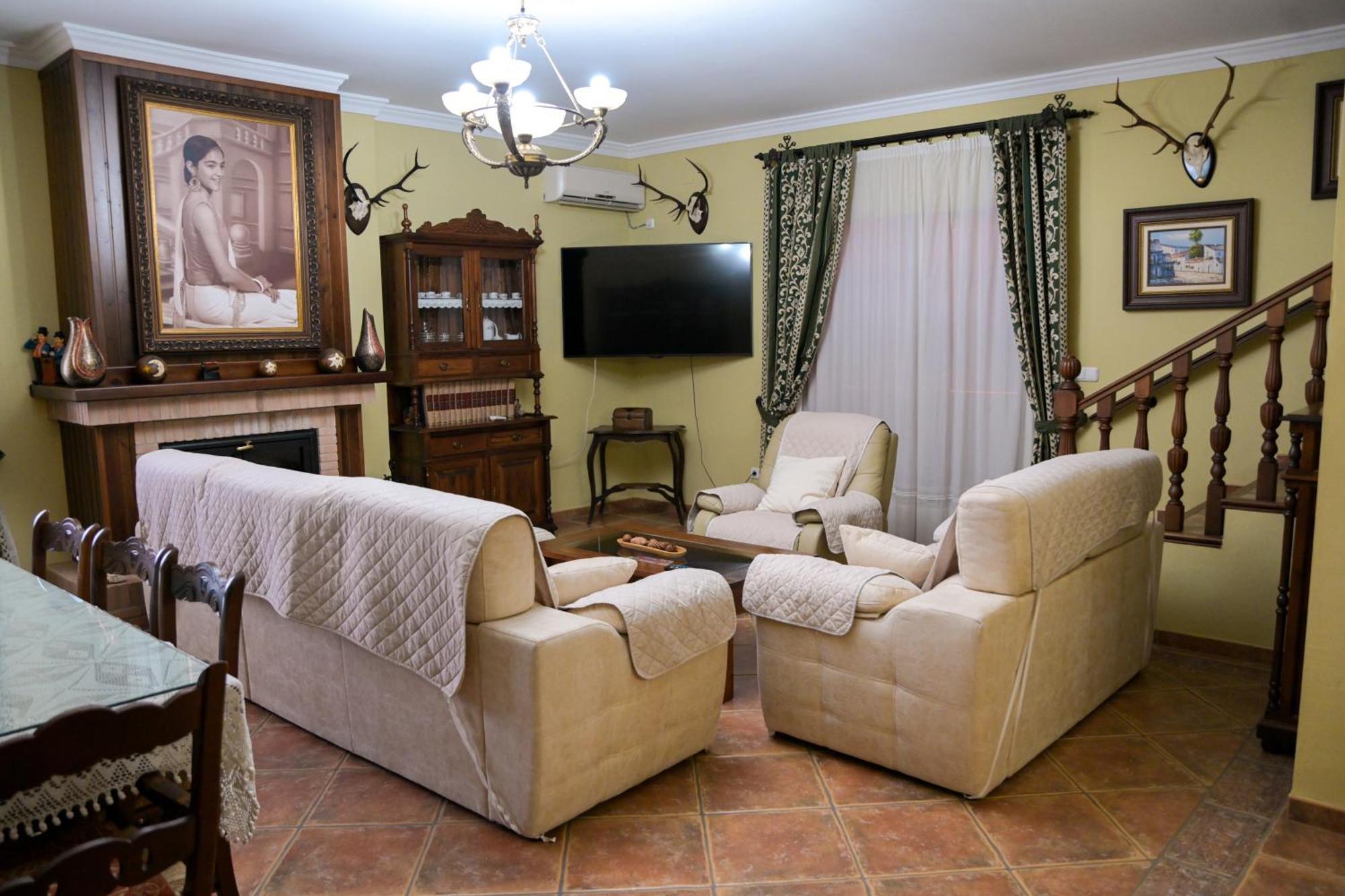 Casa Rural La Encina ออร์นาชวยโลส ภายนอก รูปภาพ