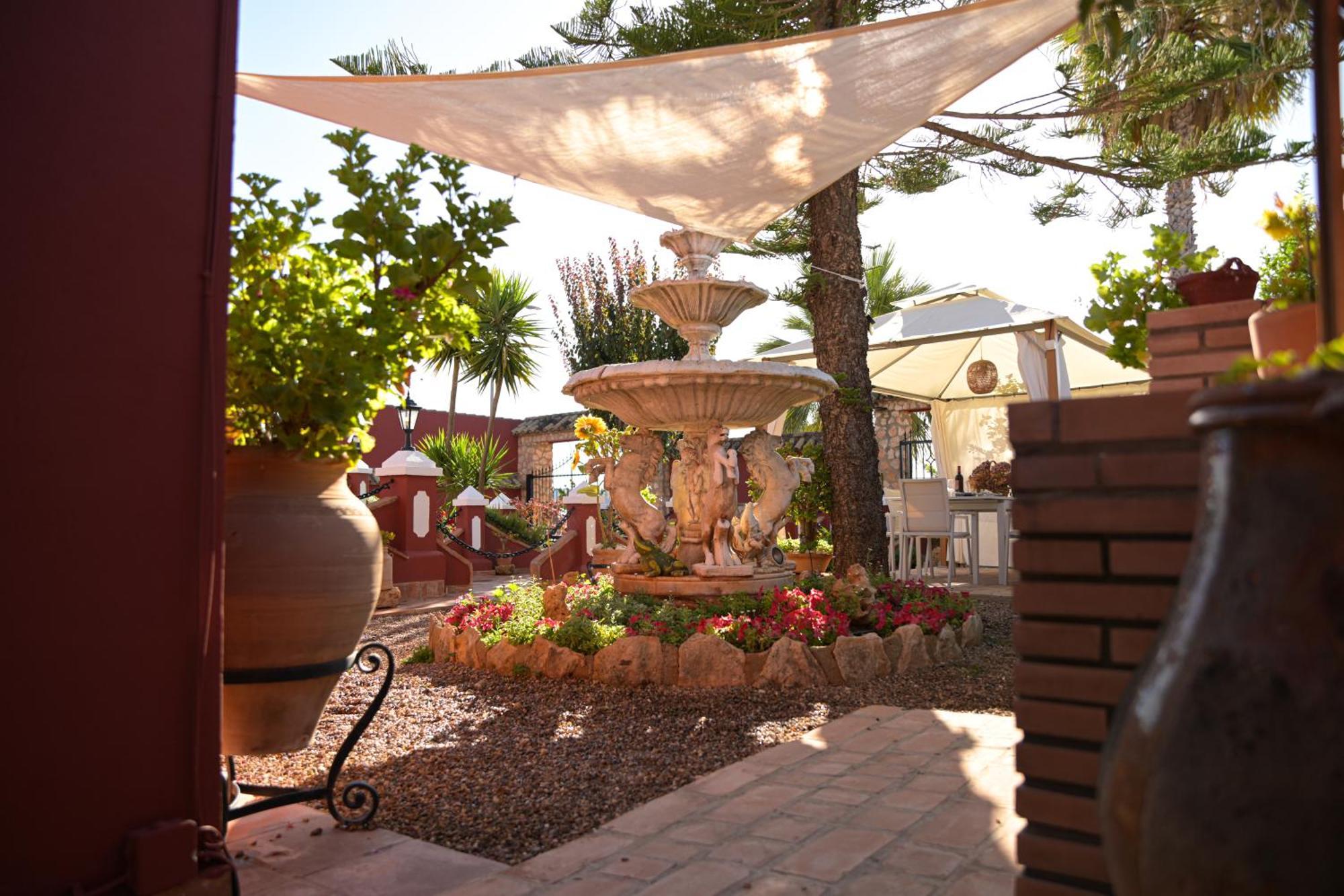 Casa Rural La Encina ออร์นาชวยโลส ภายนอก รูปภาพ